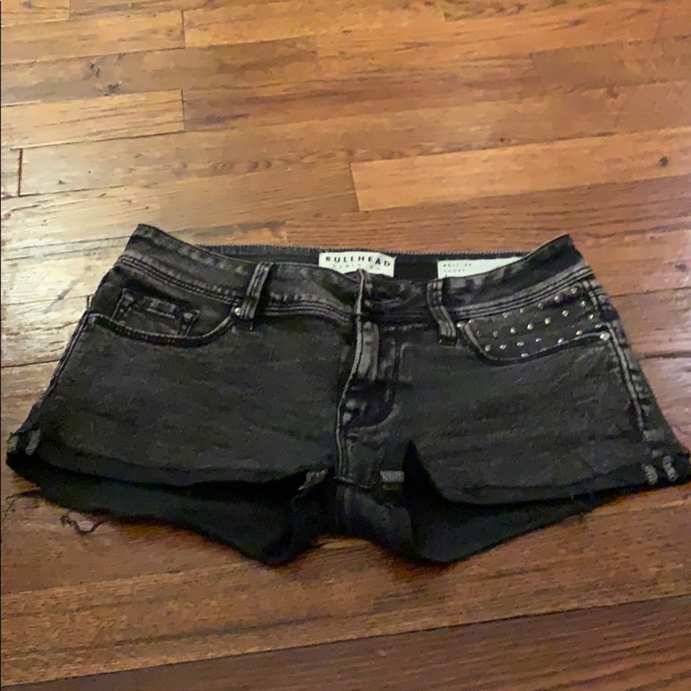 Shorts - Picture 1 of 4
